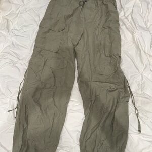 Aeropostale Green Cargo Pants